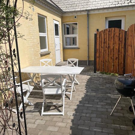 Havne Huset Apartment นากสกอฟ ภายนอก รูปภาพ